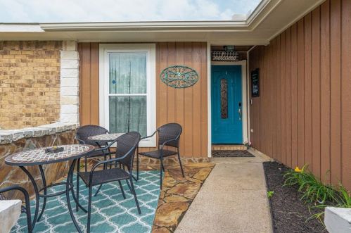 6401 Peggy Dr, Fort Worth TX  76133-4429 exterior