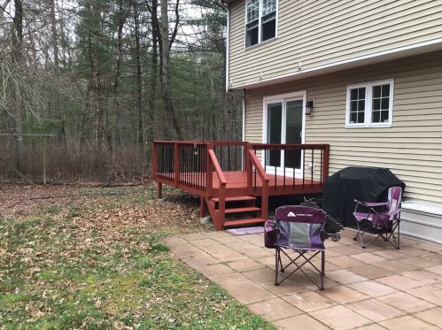 145 Hartford Pike, Killingly CT  06241-1556 exterior