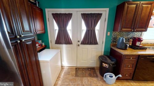 3332 Mountain Rd, Wardensville WV 26851-8279 exterior