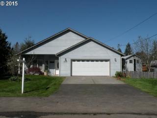 310 5th St, Battle Ground, WA 98604-8518