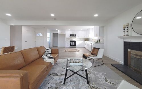 17285 Santa Clara St, Santa Ana CA  92708-3336 exterior