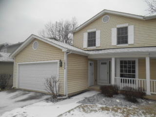 1625 Estate Cir, Naperville, IL 60565-6705