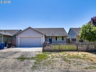 1060 4th St, Gervais, OR 97026-8948