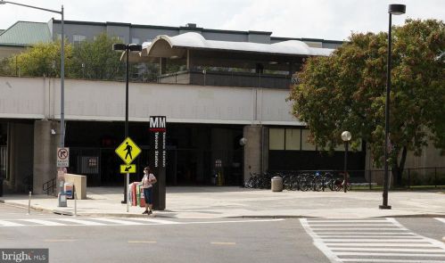 111 Lee Ave, Silver Spring MD 20912-4956 exterior