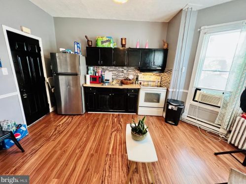 3563 11 St, Philadelphia PA 19140-4303 exterior