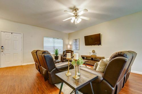 3810 Cloudbluff Ln, Richmond TX 77469-4117 exterior