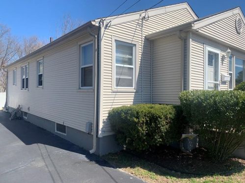 53 Texas Ave, Providence, RI 02904-1909