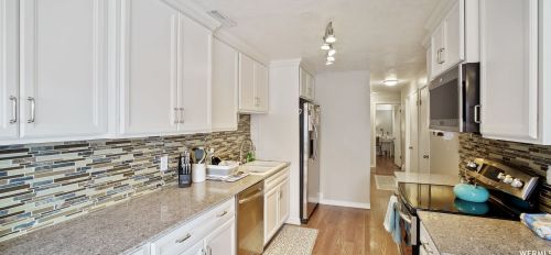 111 Pheasantbrook Dr, Centerville, UT 84014-1454