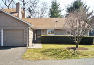 90 Hopkins Ct, Mahwah, NJ 07430-2024
