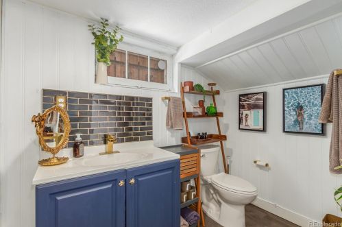 4945 Green Ct, Denver CO  80221-1109 exterior