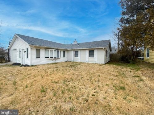 43 Brooklawn Dr, Willingboro, NJ 08046-1540