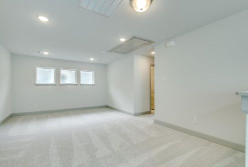 1520 Jackson St, Carrollton TX 75006-6296 exterior