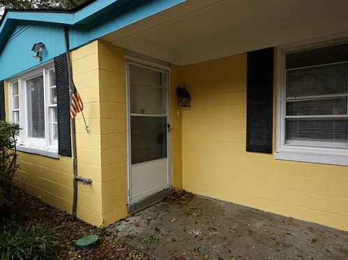 1039 Leonard Dr, Johns Island, SC 29455-8922