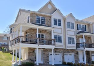29 Halina Ln, Kinnelon, NJ 07405-1556
