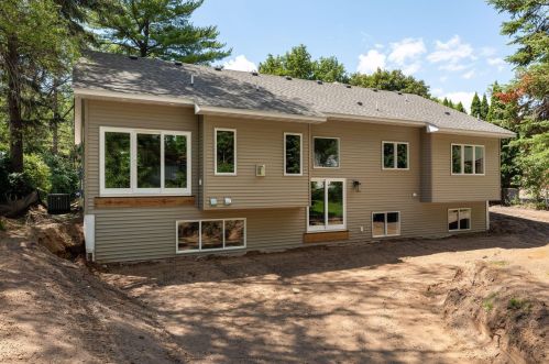 115 Greenwood St, Saint Paul MN  55115-2247 exterior