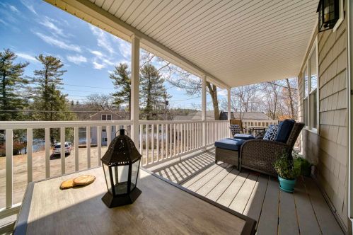 30 Emerson Rd, Windham, NH 03087-2250