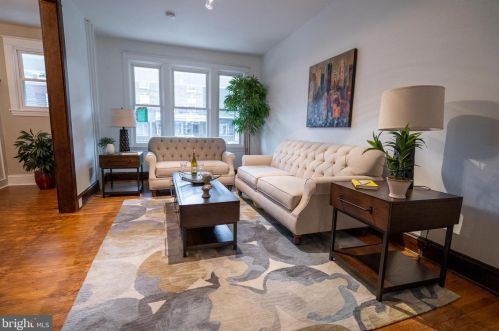 131 Ross St, Lancaster PA  17602-1926 exterior