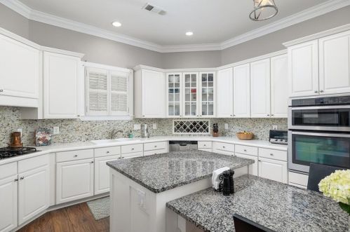 3546 Highgrove Way, Atlanta GA  30319-1992 exterior