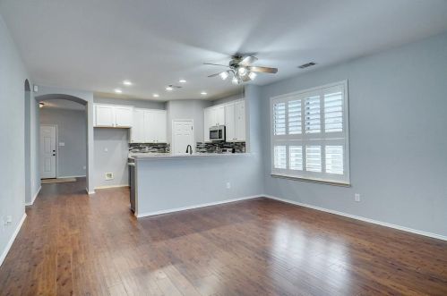 5829 Arena Cir, Fort Worth TX  76179-2369 exterior