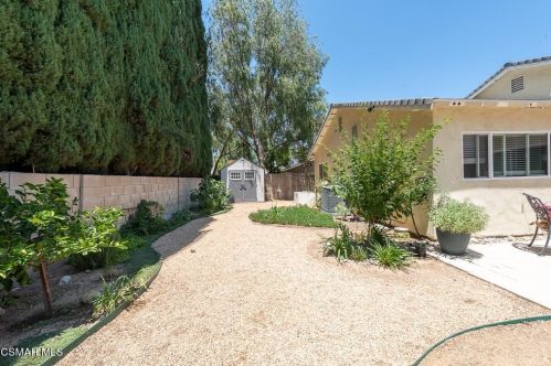 2167 Tracy Ave, Simi Valley CA 93063-2750 exterior