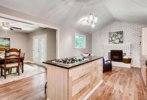 1115 Franklin Cir, Atlanta GA  30324-4605 exterior