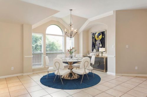 16216 Almaden Dr, Austin TX  78717-3889 exterior