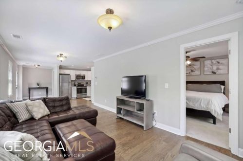 280 Cameron Ridge Dr, Atlanta GA  30328-4709 exterior