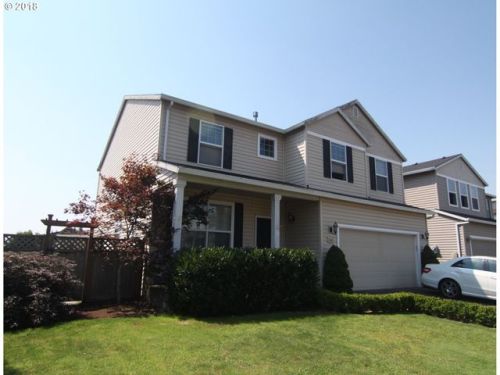 464 Muirfield Ln, Woodburn, OR 97071-7651
