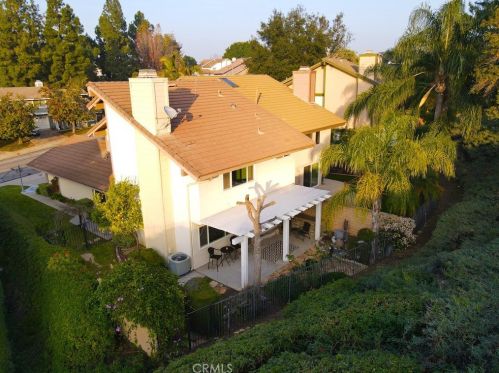 6032 Silverspur Trl, Anaheim CA  92807-4717 exterior