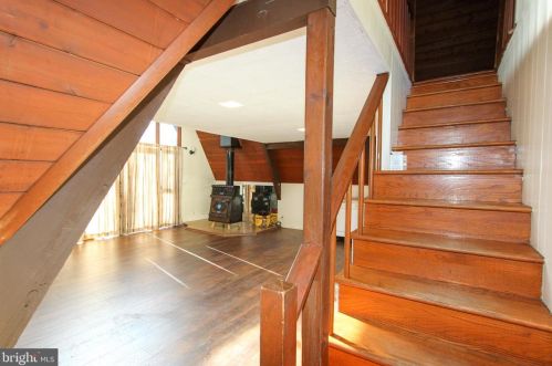 1029 Johnnycake Ln, Harpers Ferry WV  25425-4954 exterior