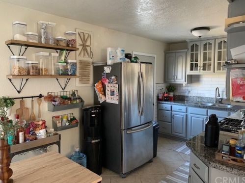 1634 Arbutus Ave, Anaheim CA  92805-1301 exterior