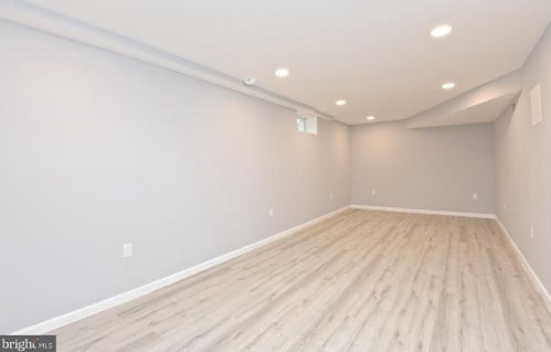 71 Carter Rd, Princeton NJ  08540-2107 exterior
