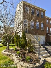 11401 Mactavish Hts, Fairfax, VA 22030-8584