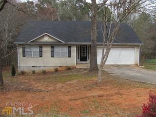 285 Lazy Hollow Ln, Porterdale, GA 30016-4504