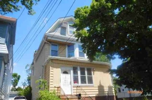 170 Madison Ave, Irvington, NJ 07111-2151