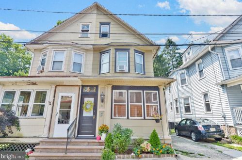 22 Lee Ave, Tavistock, NJ 08033-1306