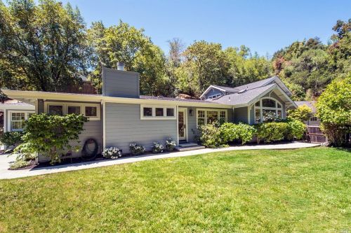 40 Evergreen Dr, San Rafael, CA 94904-2839