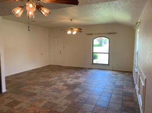 6116 Nelson Ter, Fort Worth TX  76148-2439 exterior