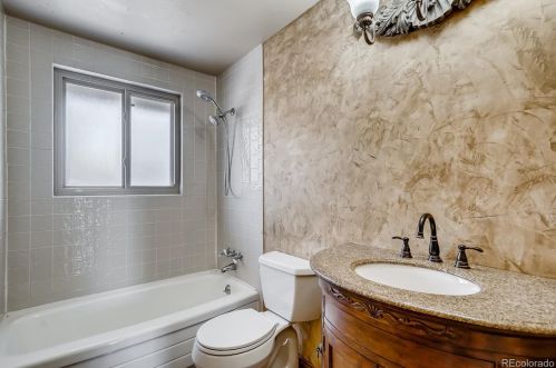 8625 63 Pl, Arvada CO  80004-3218 exterior
