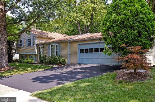 5903 Freds Oak Rd, Springfield, VA 22015-2503