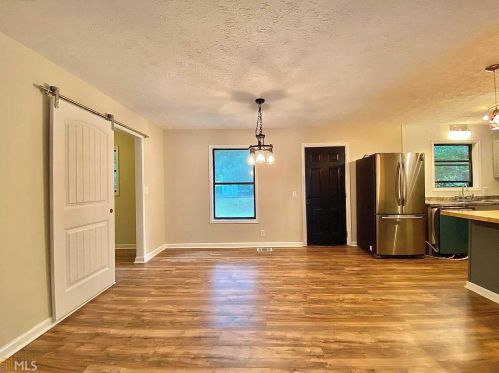 1765 Stag Dr, Conyers GA  30012-3642 exterior