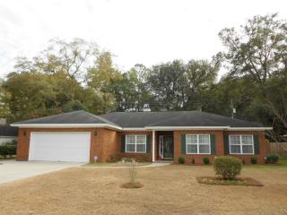 3 Stillwood Cir, Savannah, GA 31419-2441