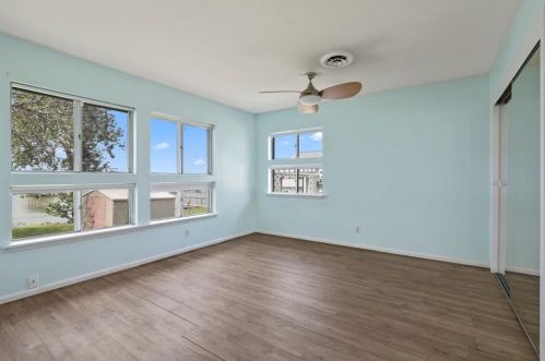 8048 Woodvale Rd, Fort Worth TX  76135-4431 exterior