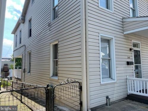 346 2nd St, Harrisburg, PA 17113-2525