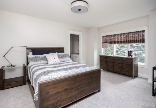 15 Ln, Englewood CO 80113-7046 exterior