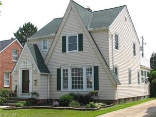 7419 Dellbank Dr, Cleveland, OH 44144-1305