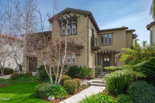 810 Heritage Oak Ct, Altadena, CA 91001-3752