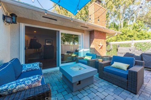 9 Cherry, Irvine CA  92612-2313 exterior