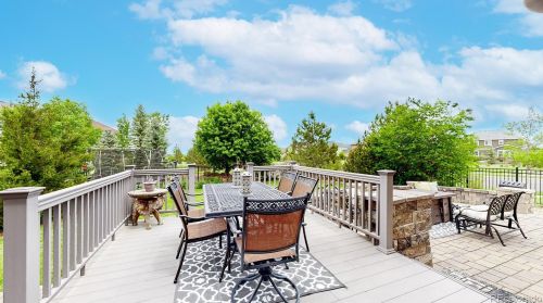 7232 Oak Hl, Aurora CO 80016-2061 exterior