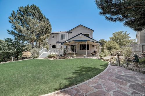 5201 Genoa Way, Aurora CO 80013-6295 exterior